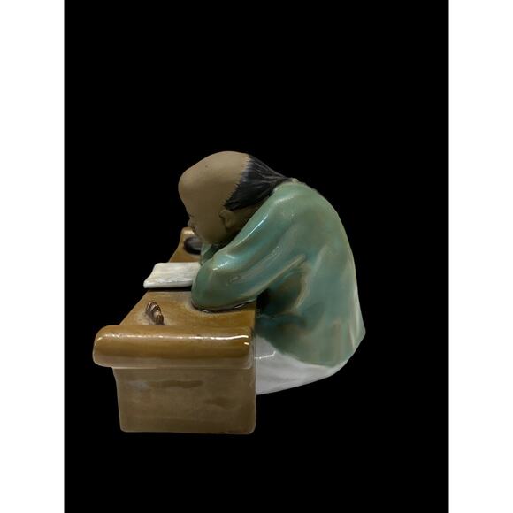 Vintage Chinese Mudman Figurine Man Reading Book Table Desk Porcelain Ceramic - Picture 3 of 6